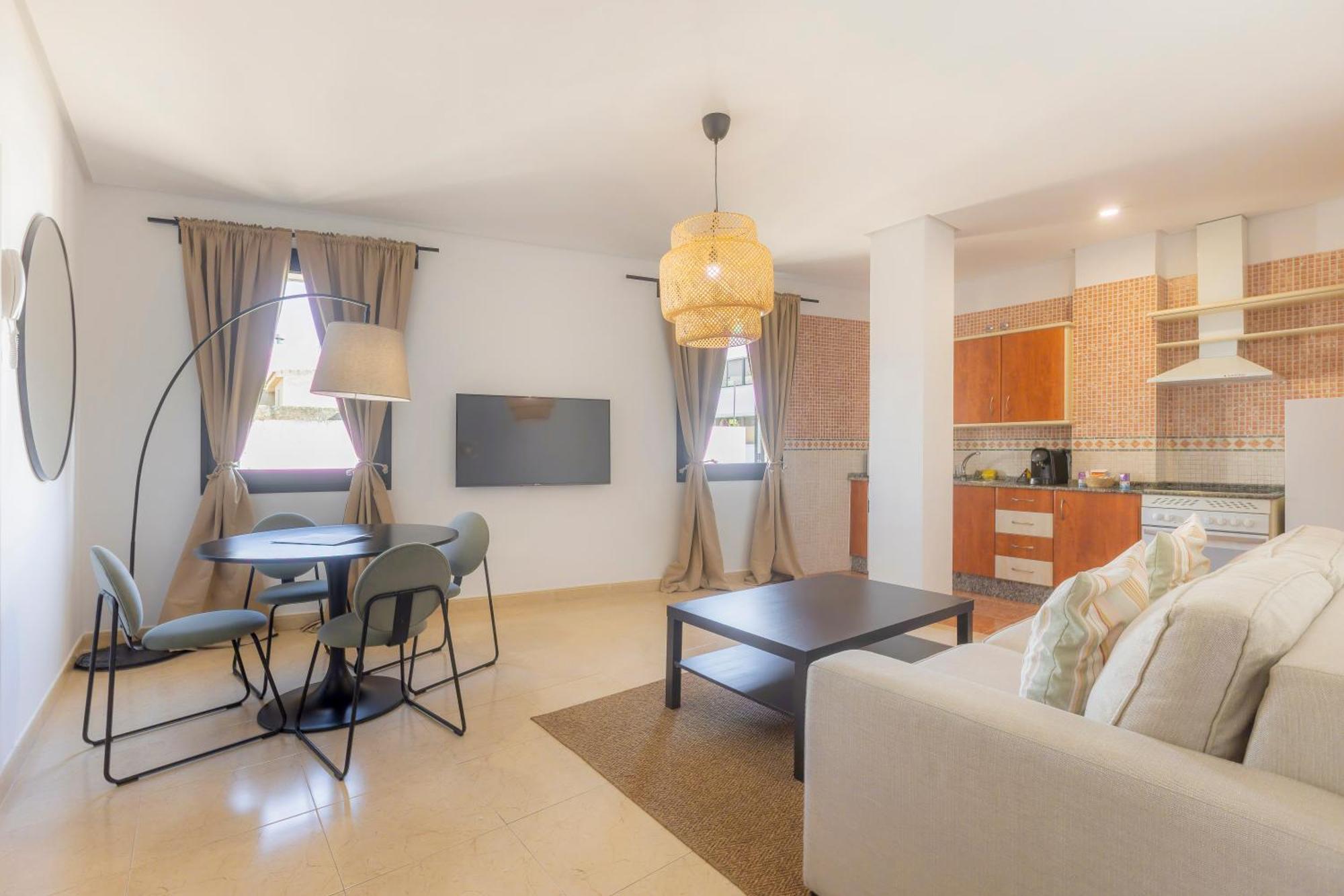Apartamentos Moon Dreams Puerto El Puerto de Santa María Esterno foto