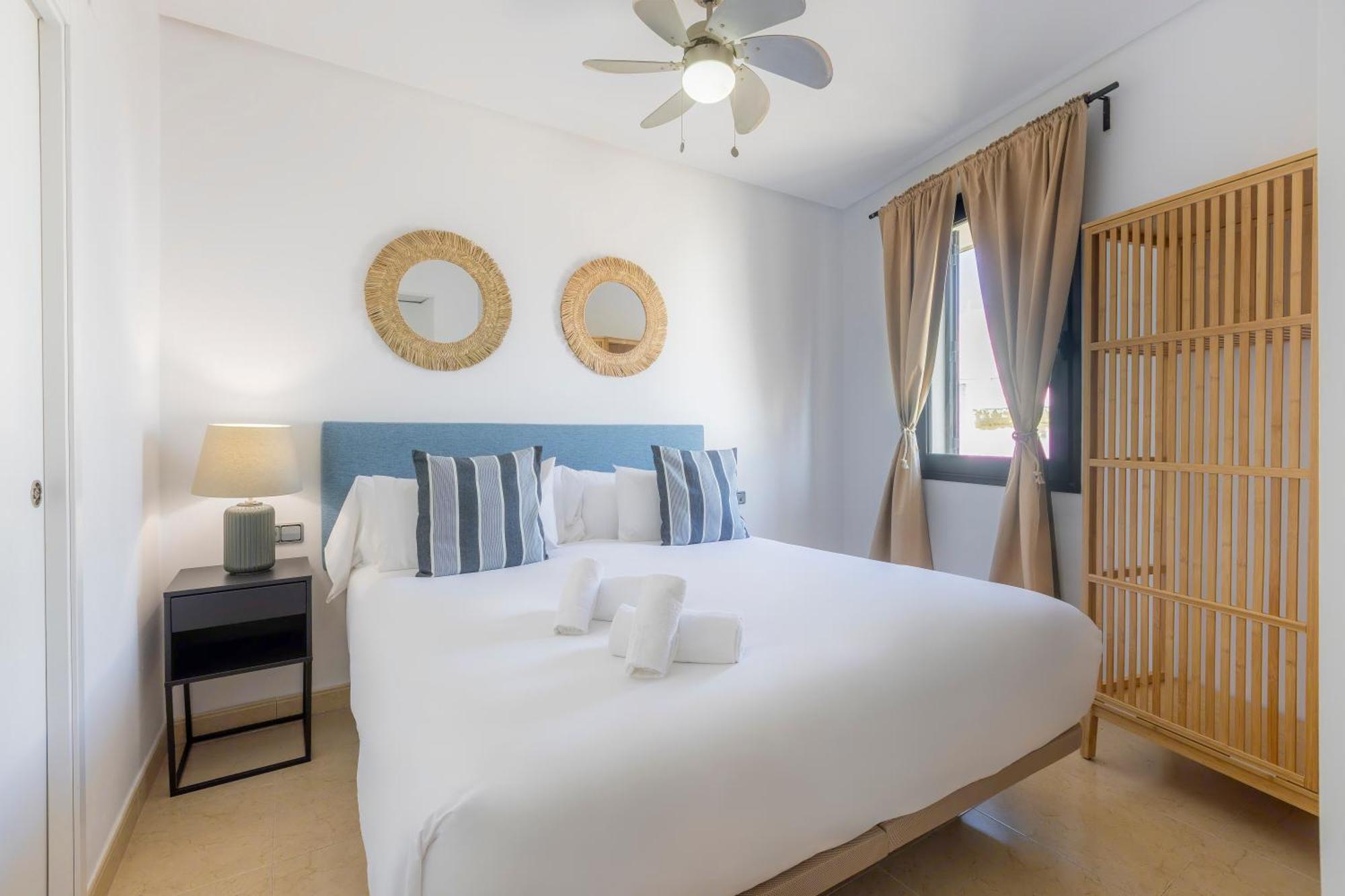 Apartamentos Moon Dreams Puerto El Puerto de Santa María Esterno foto