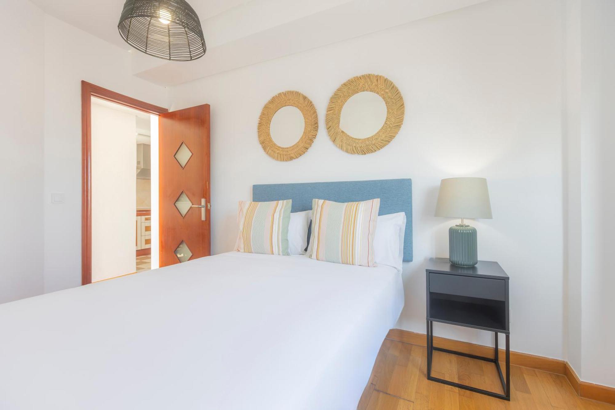 Apartamentos Moon Dreams Puerto El Puerto de Santa María Esterno foto