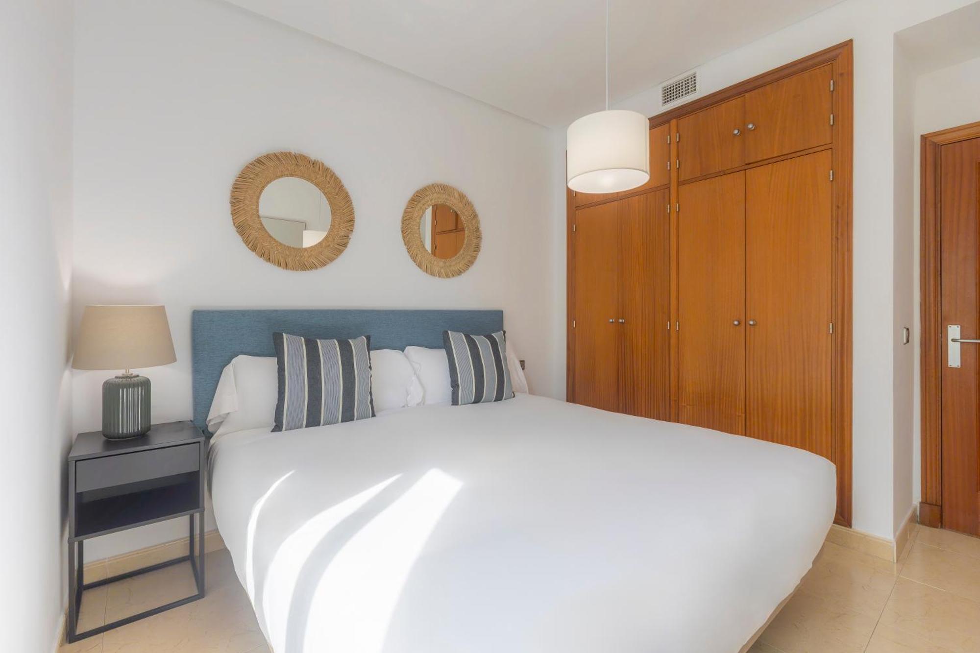 Apartamentos Moon Dreams Puerto El Puerto de Santa María Esterno foto